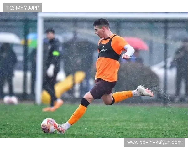 中超队内攻守对抗训练加码,打造新时代强队新引擎