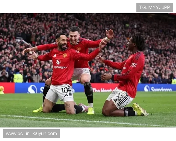 曼联稳步推进，卡里克带领红魔冲击四强